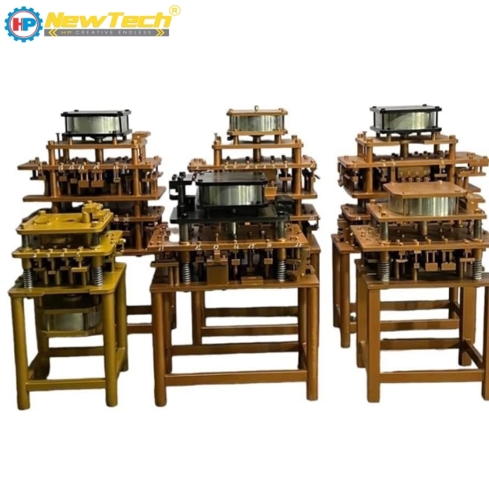 Máy Đột Dập 